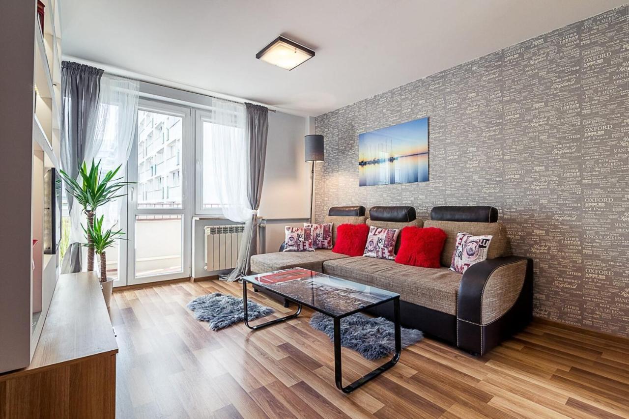 Panska 3 - Apartment With Balcony By Noclegi Renters Varşovia Exterior foto